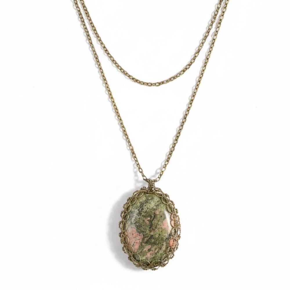 Gold Layered Necklace with Oval Pendant